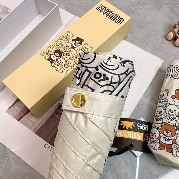 Moschino Cream Teddy Bear Print Folding Umbrella - Picture 5 of 10